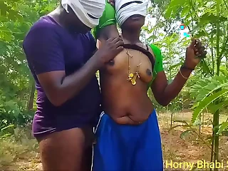 Tamil teen girl meet a foreign unfortunately ready to romance and fucked